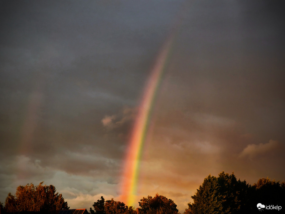 Ragyogó szivárvány tette tiszteletét nálunk