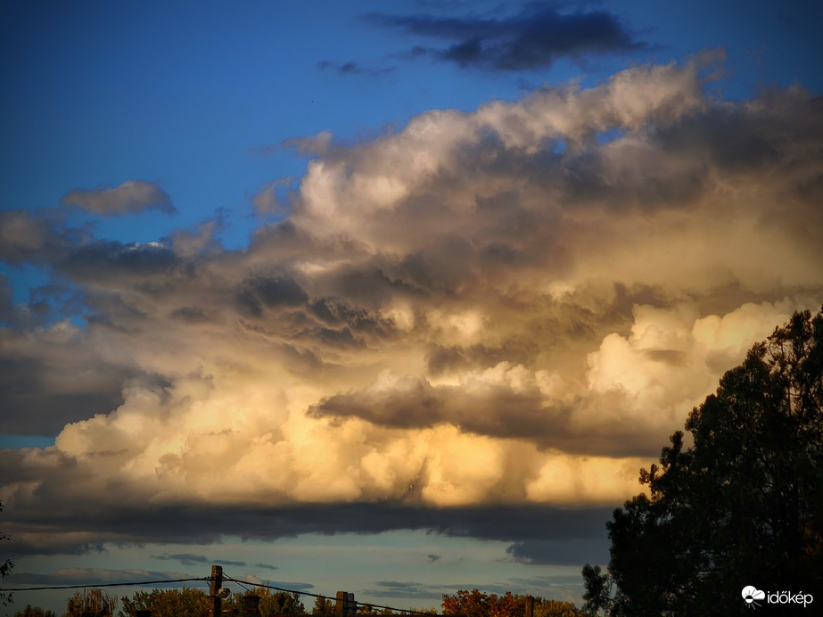 Megfestett gomolygás