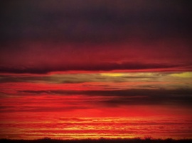 Alkonyat a tűz jegyében