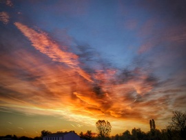 Szerdai napkelte előtti percekben