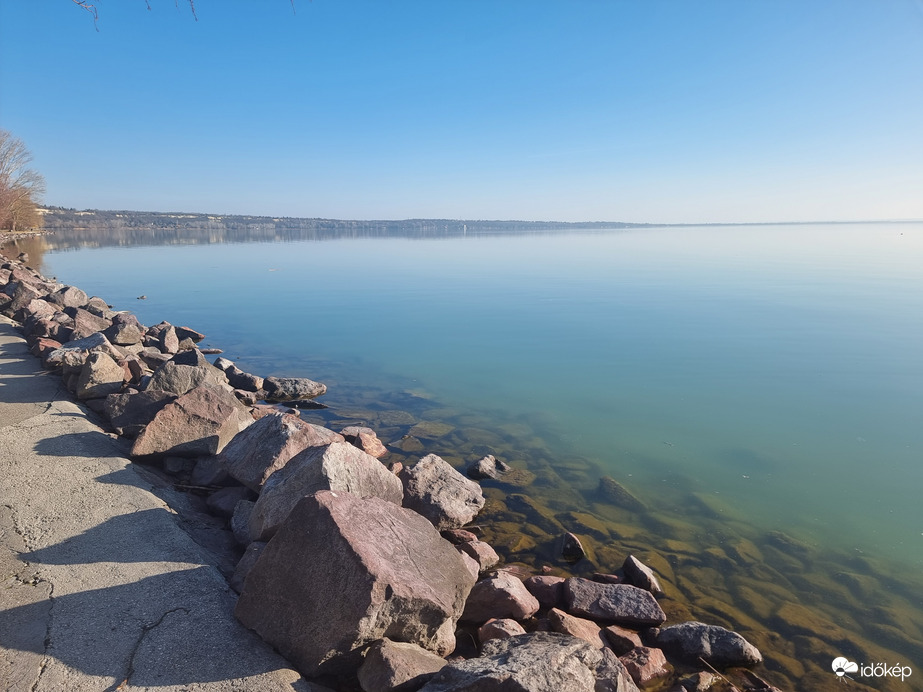 Balatonakarattya