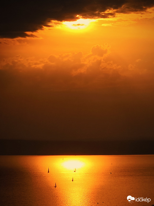 Balatonakarattya 
