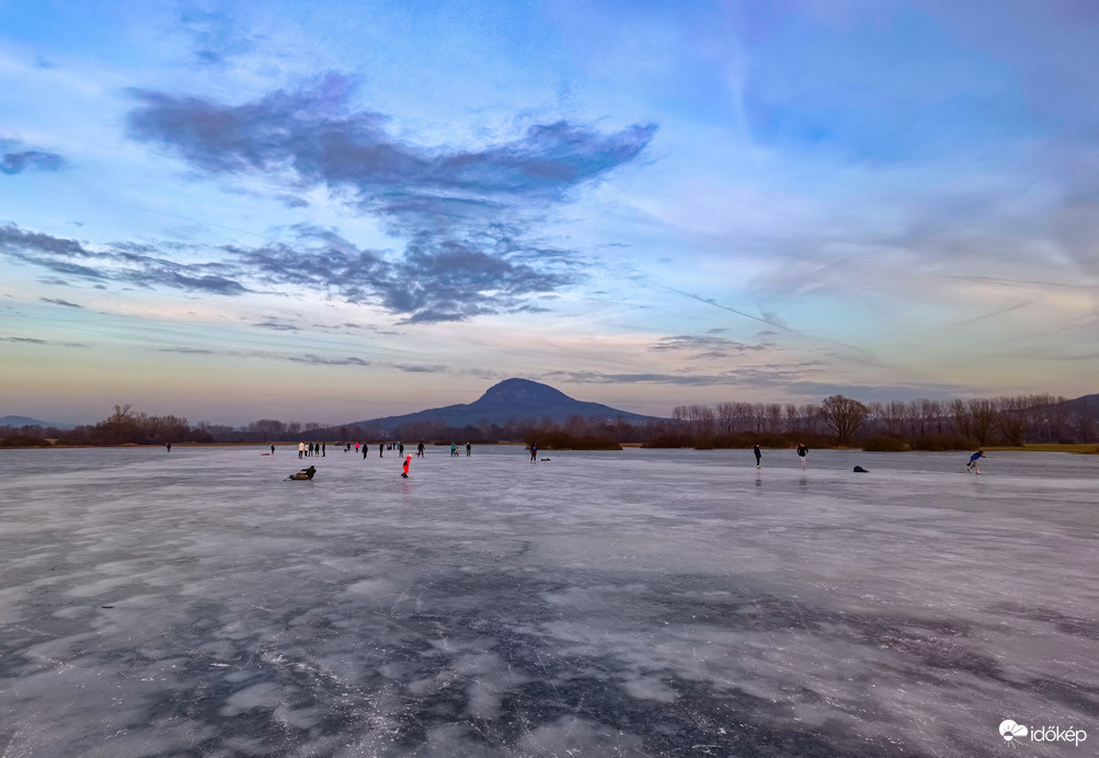 Természet adta korcsolyapálya.