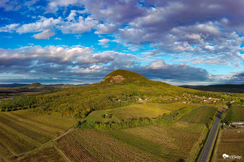 Sárgul már a Gulács.