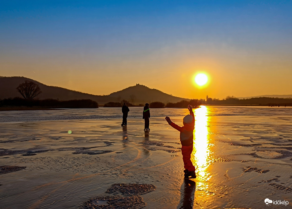 Természet adta korcsolyapálya.