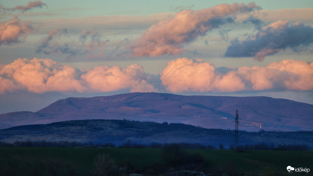 Kékestető 30km-ről