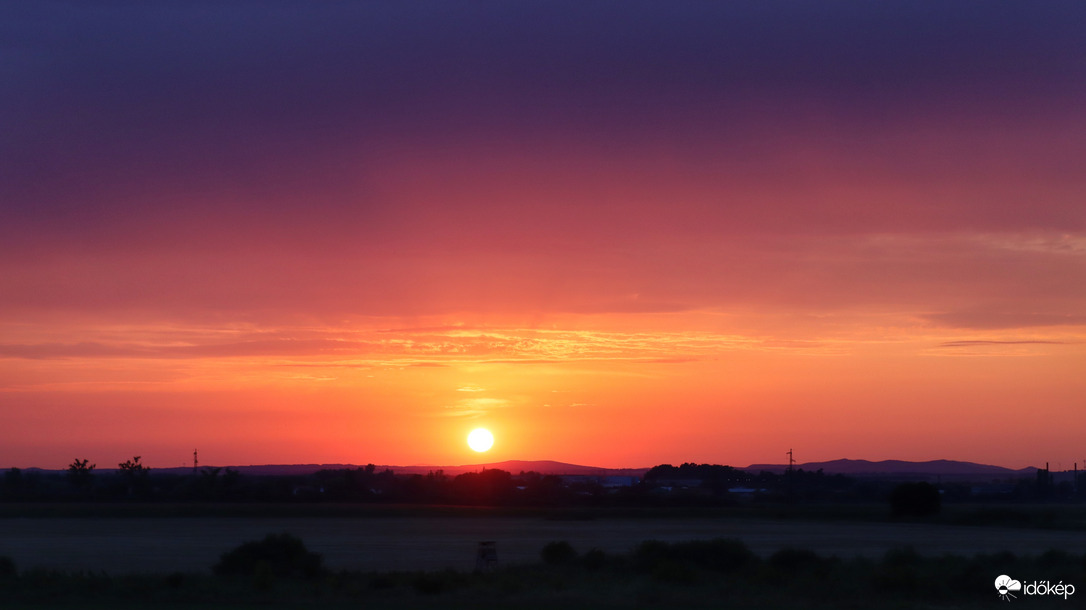 Augusztusi naplemente