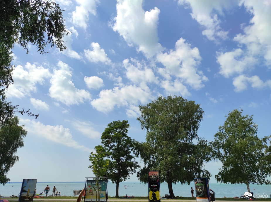Balatonakarattya