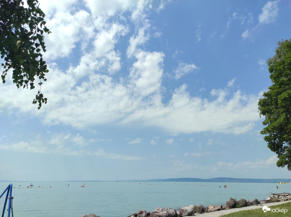 Balatonakarattya