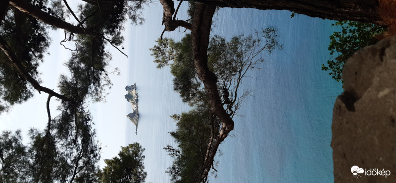 Sziget a láthatáron