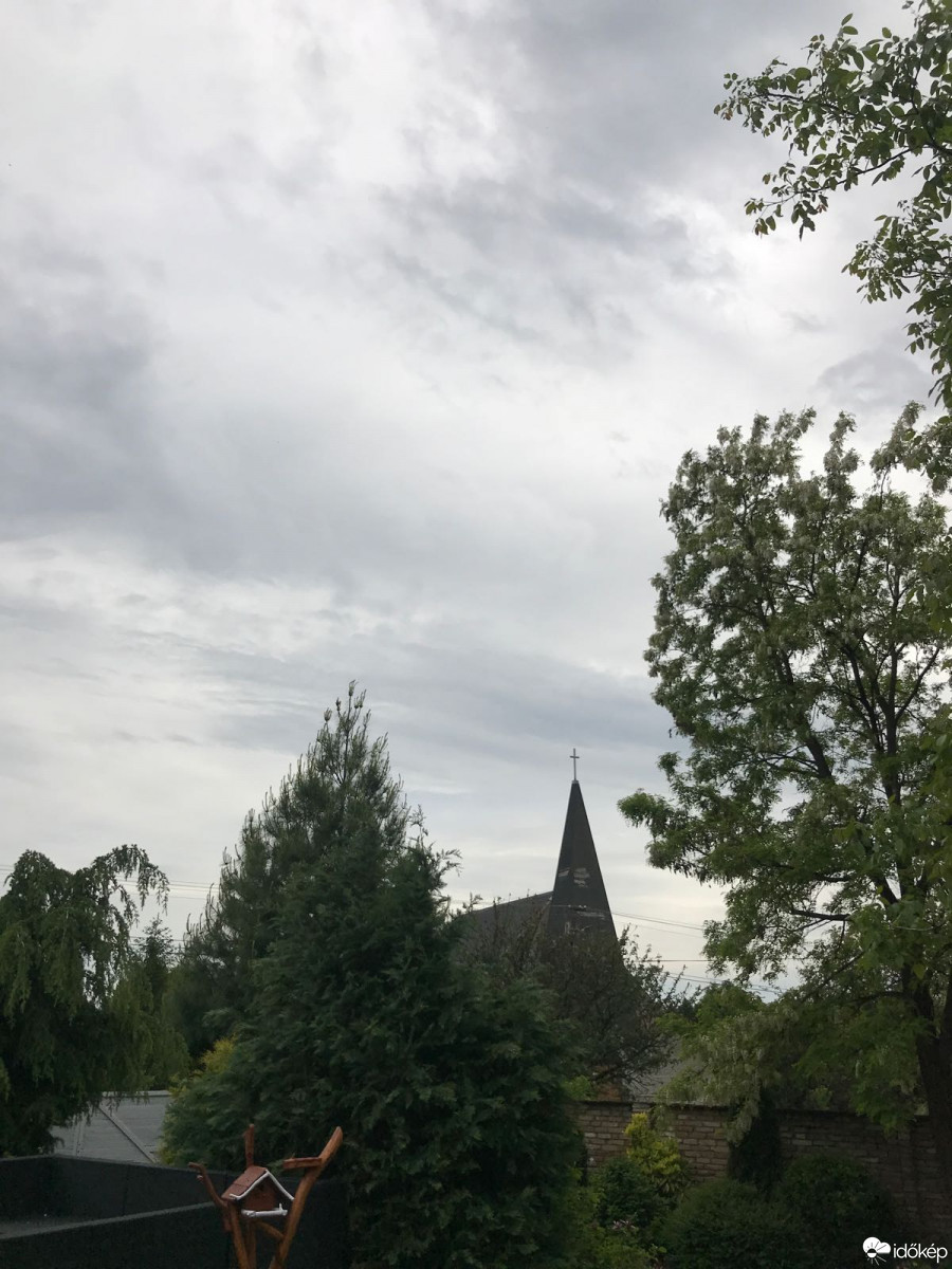 Újireg