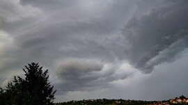 Érkezik a zivatar!