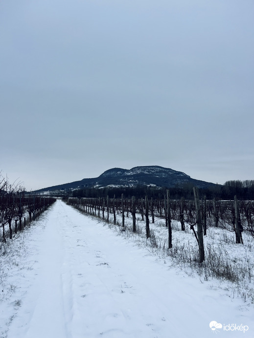 Ahogy ritkán látjuk: a havas Badacsony