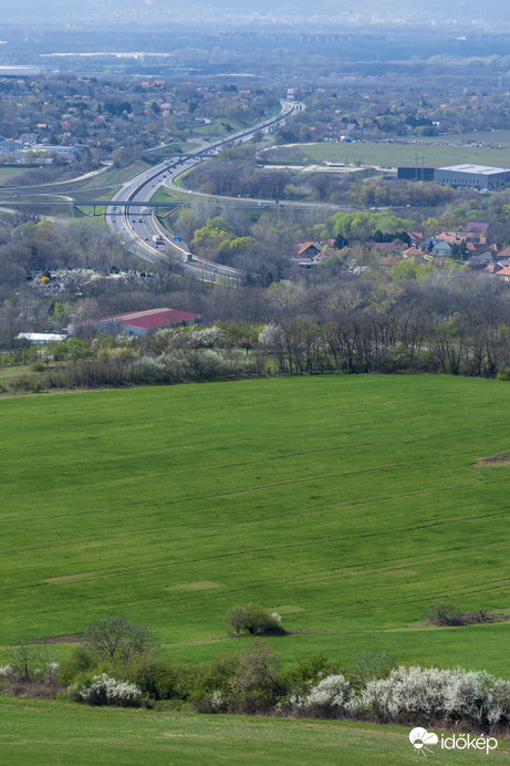 Két világ egy képen