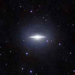 M104 (Szombrero Galaxis)