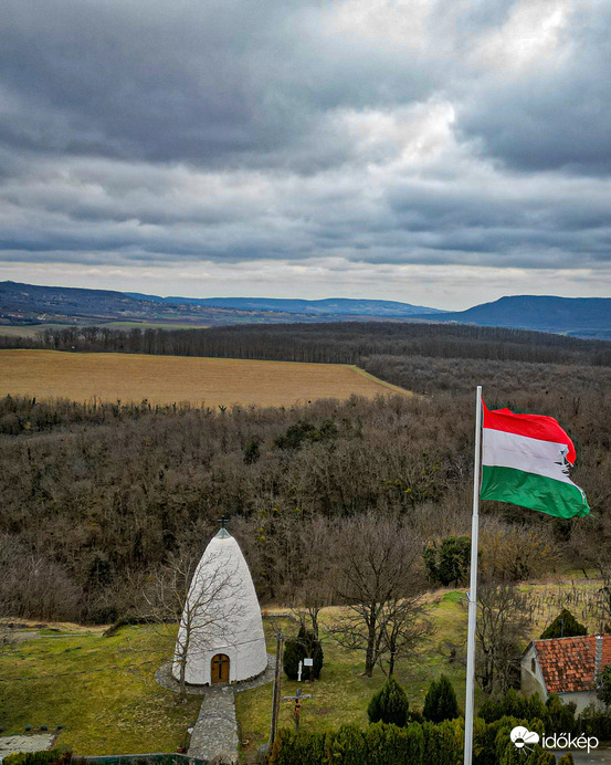 Kemence kápolna 