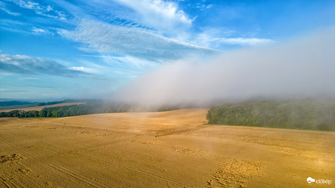 Párás reggel.