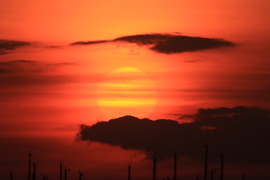 Gyönyörű márciusi Naplemente