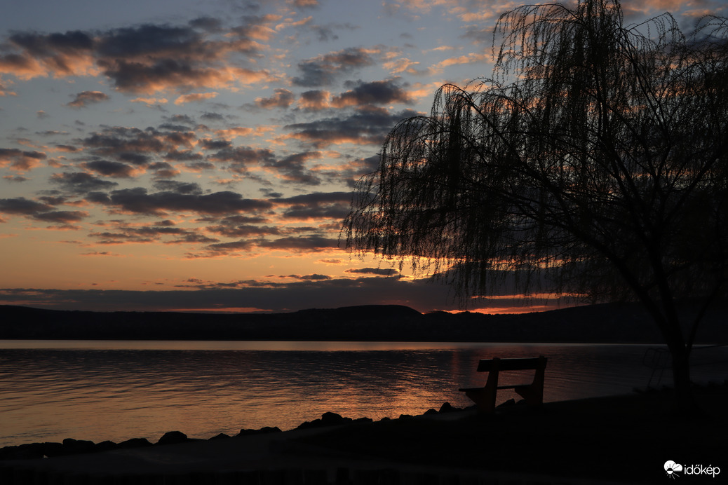 ALKONYATI VARÁZSLAT