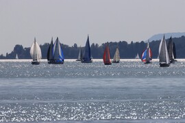 BALATON KÖZEPÉN