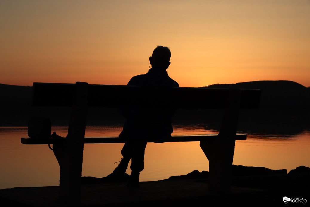 ELMENT A NAP AHOGY MINDIG SZOKOTT