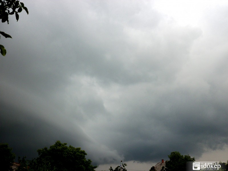 füzesabonyi fél 7-es :)