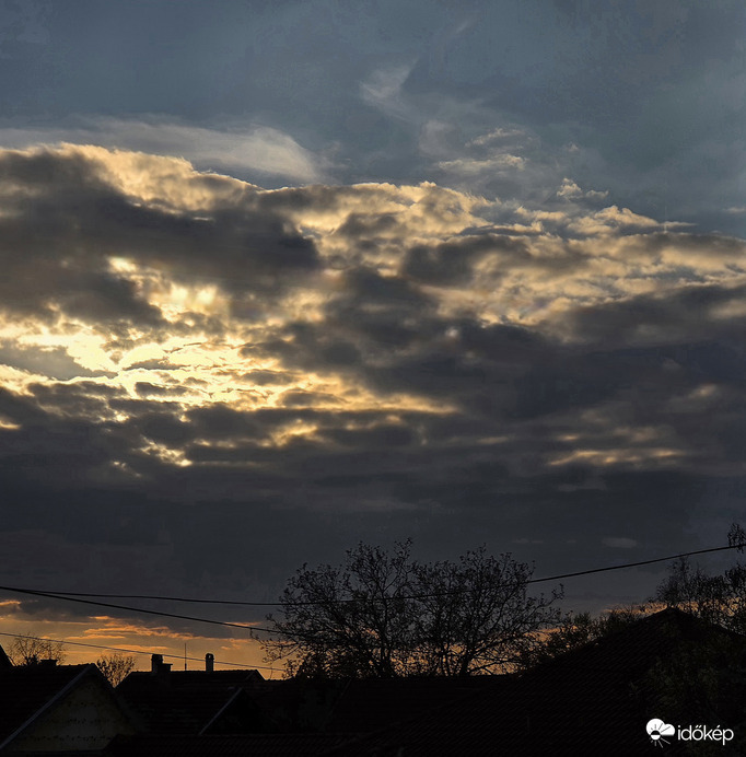 Egy érdekes naplemente