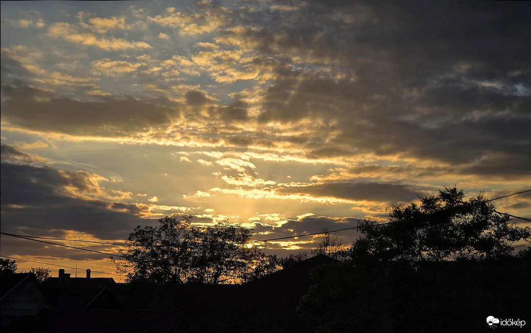 Felhős naplemente2
