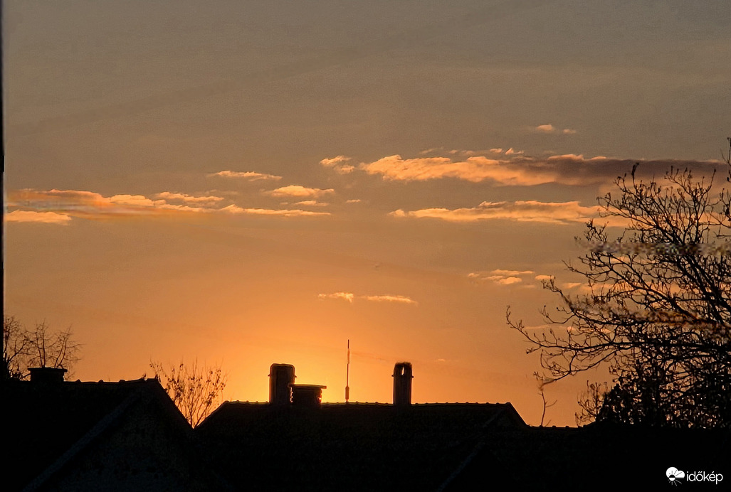 Esti gyönyörűség