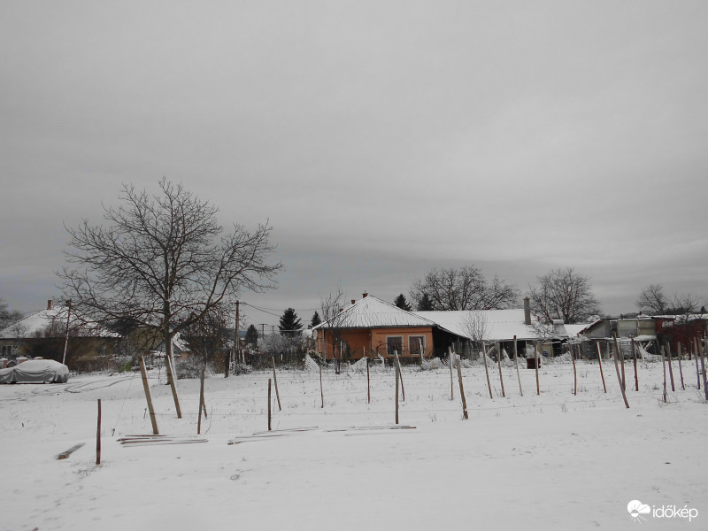 Tavalyi év szerényebb ismétlése