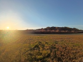 Naplemente a vulkáni kúpnál