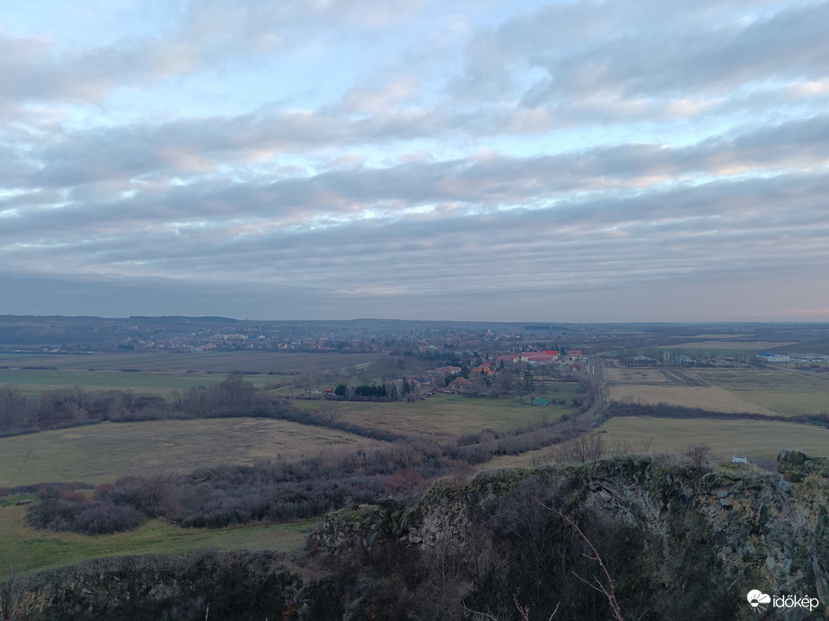 Verpelét látképe a tanúhegy csúcsáról