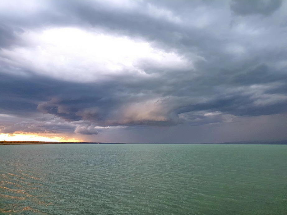 Balatonfenyves