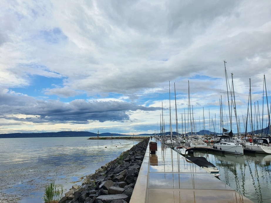 Balatonfenyves
