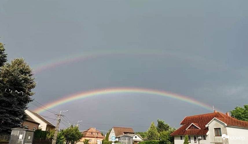 Szivárvány Toponár felett