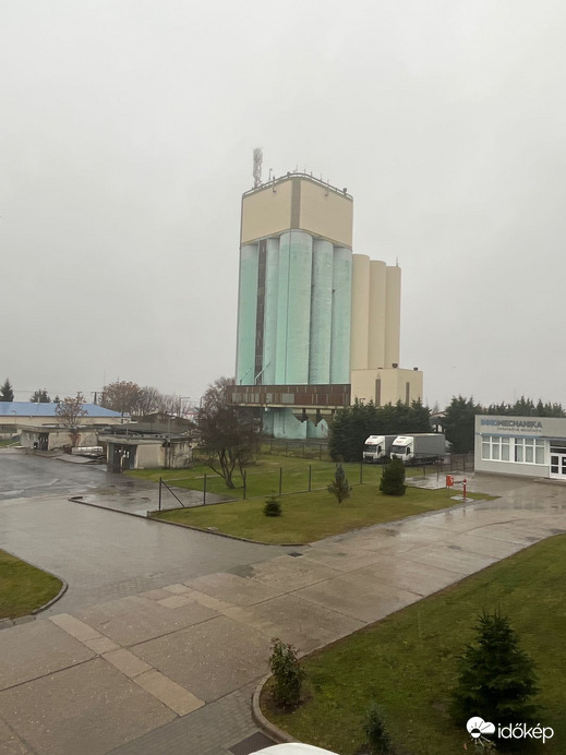 Gyöngyös