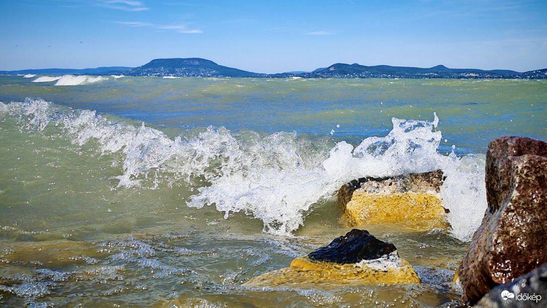 Szeles Balaton... 