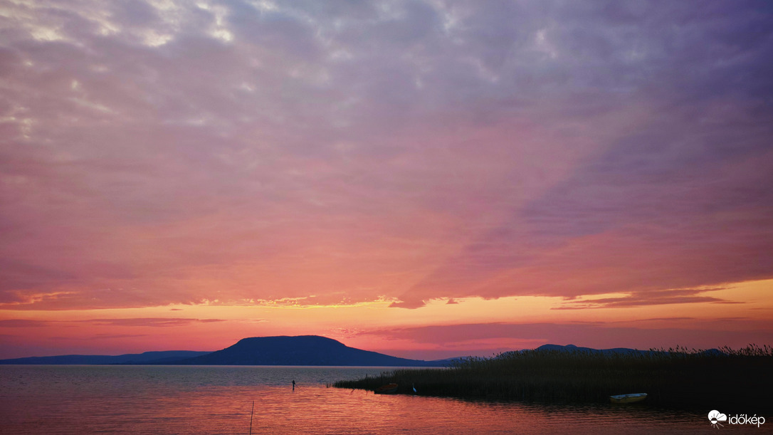 Másodpercek sorozata... 