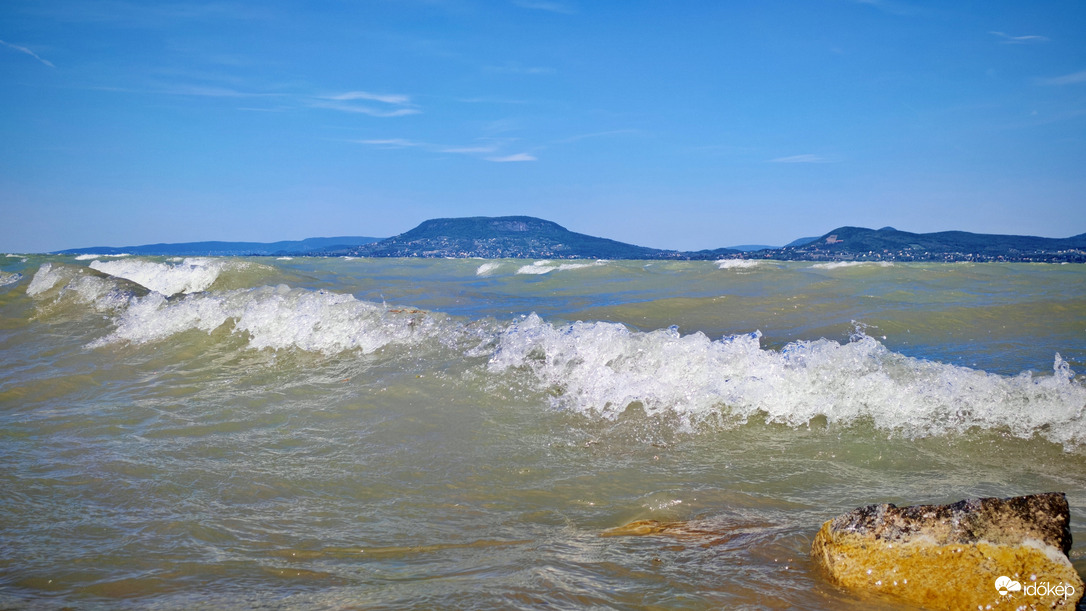 Szeles Balaton... 