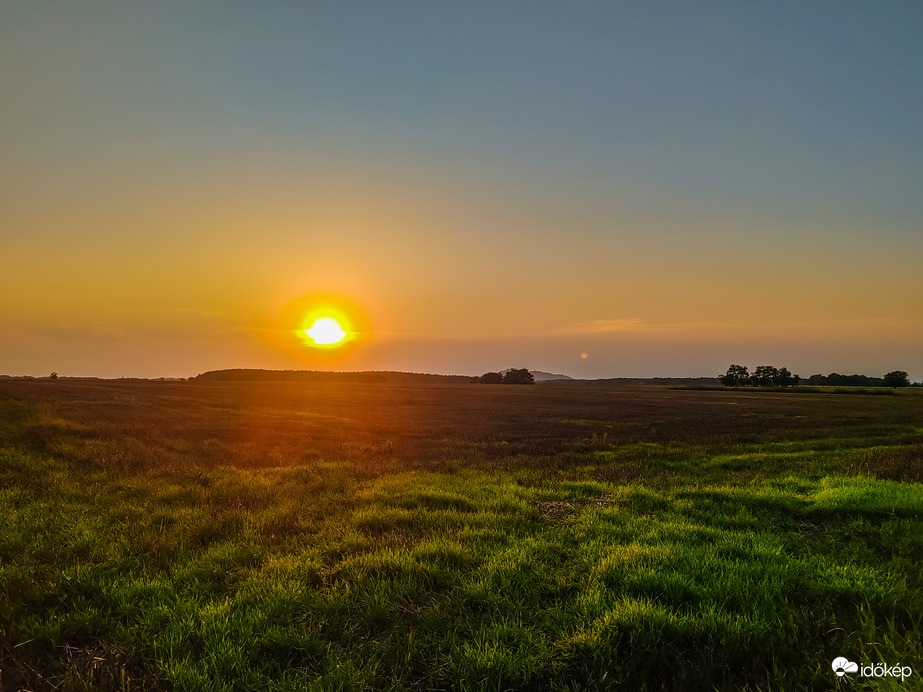 Nemeskocsi naplemente 