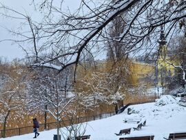 A Feneketlen tónál