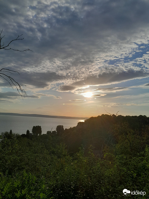 Balatonakarattya