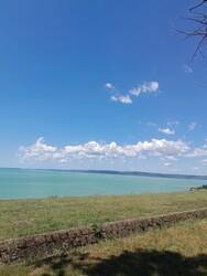 Balatonakarattya