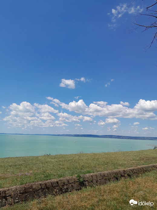 Balatonakarattya