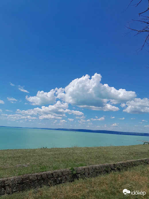 Balatonakarattya
