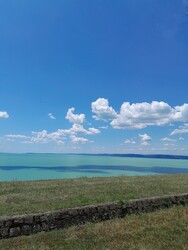 Balatonakarattya