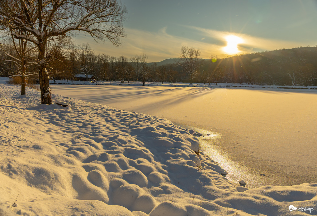 Reggeli fényvarázs