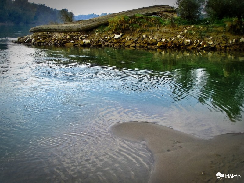 "Anakonda" a Dráva parton
