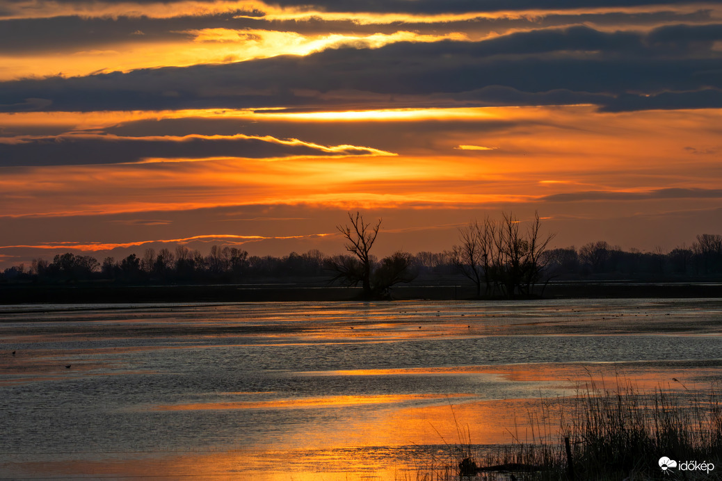 Ez megkoronázta a tegnapot...