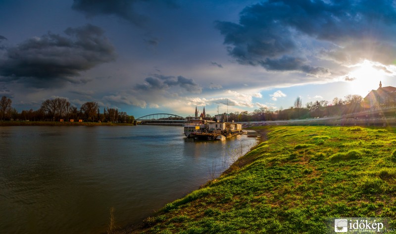 Napsütötte Szeged